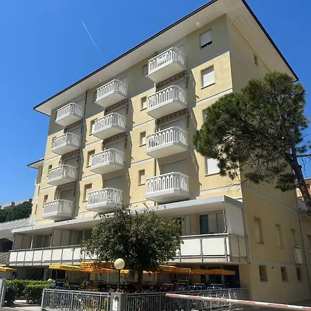 Apartamento Bright Flat With Terrace Overlooking The Sea *